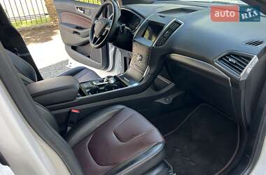 Внедорожник / Кроссовер Ford Edge 2020 в 