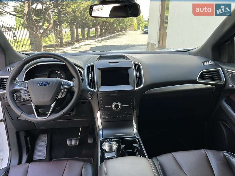 Позашляховик / Кросовер Ford Edge 2020 в Рівному