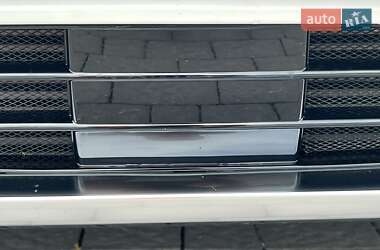 Внедорожник / Кроссовер Ford Edge 2020 в 