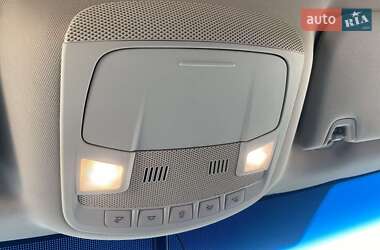 Внедорожник / Кроссовер Ford Edge 2017 в 