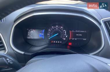 Внедорожник / Кроссовер Ford Edge 2017 в 