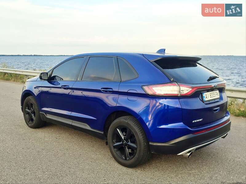Ford Edge 2015
