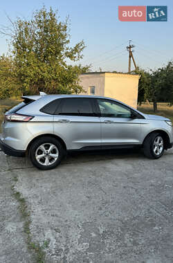 Внедорожник / Кроссовер Ford Edge 2016 в 
