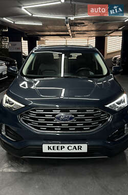 Внедорожник / Кроссовер Ford Edge 2019 в 