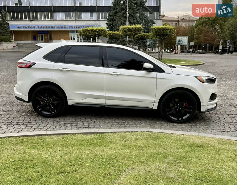 Позашляховик / Кросовер Ford Edge 2020 в Дніпрі