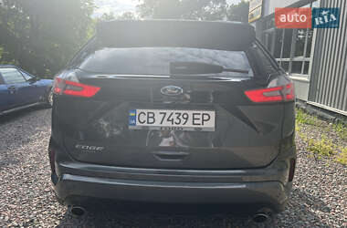 Внедорожник / Кроссовер Ford Edge 2020 в 