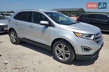 Внедорожник / Кроссовер Ford Edge 2015 в 