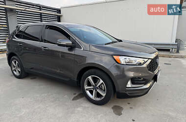 Внедорожник / Кроссовер Ford Edge 2019 в 