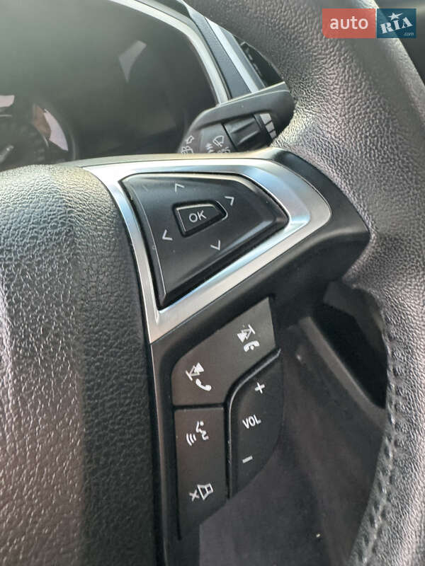 Позашляховик / Кросовер Ford Edge 2019 в Києві