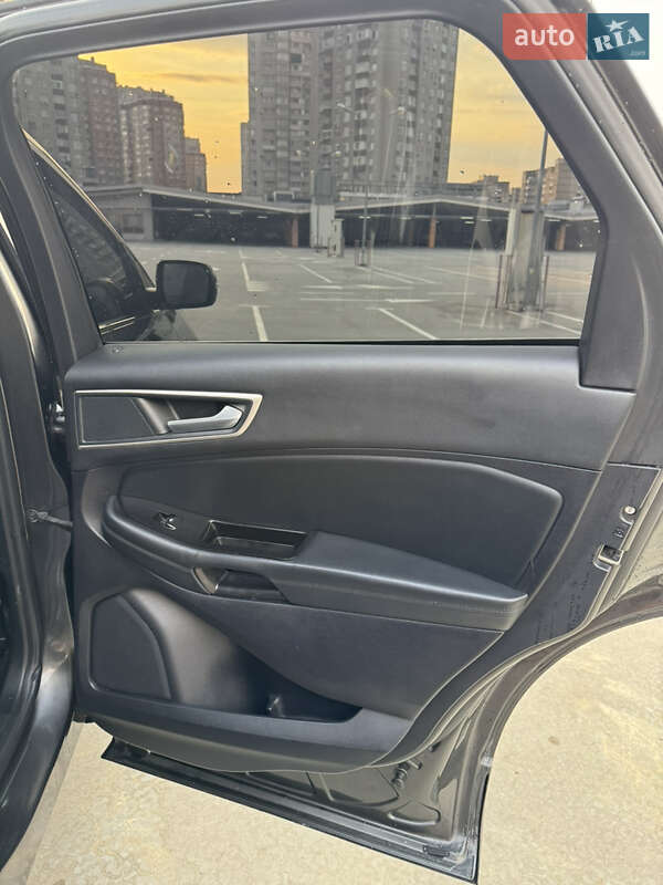 Позашляховик / Кросовер Ford Edge 2019 в Києві