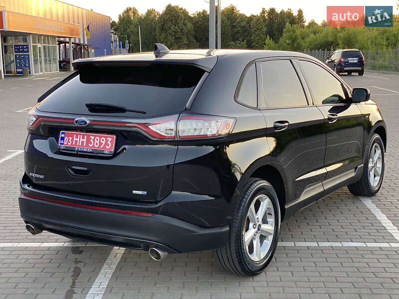 Позашляховик / Кросовер Ford Edge 2016 в Дубні