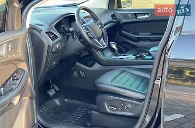 Внедорожник / Кроссовер Ford Edge 2016 в 