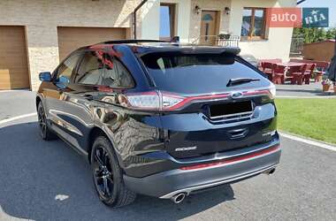Позашляховик / Кросовер Ford Edge 2017 в 