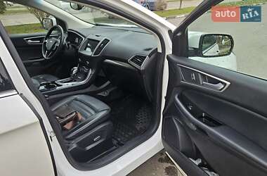 Внедорожник / Кроссовер Ford Edge 2018 в 