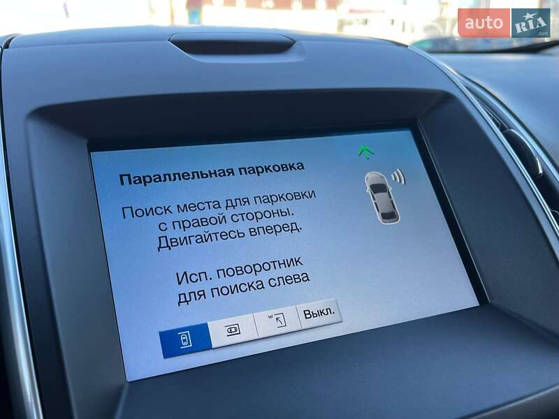 Позашляховик / Кросовер Ford Edge 2016 в Києві