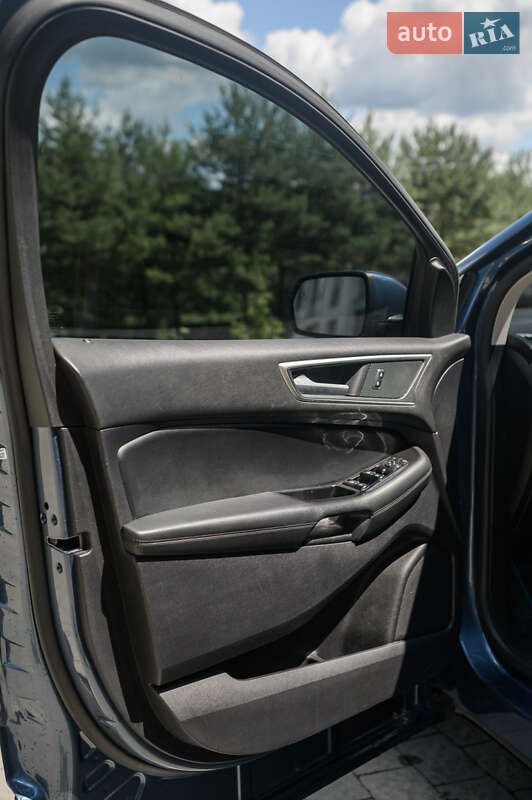 Внедорожник / Кроссовер Ford Edge 2018 в Новояворовске