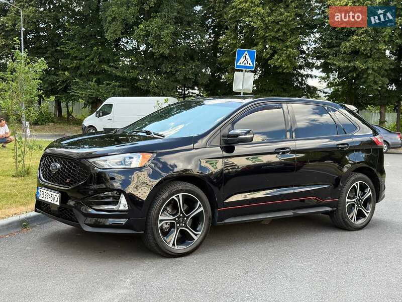Внедорожник / Кроссовер Ford Edge 2019 в 
