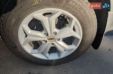 Внедорожник / Кроссовер Ford Edge 2013 в 