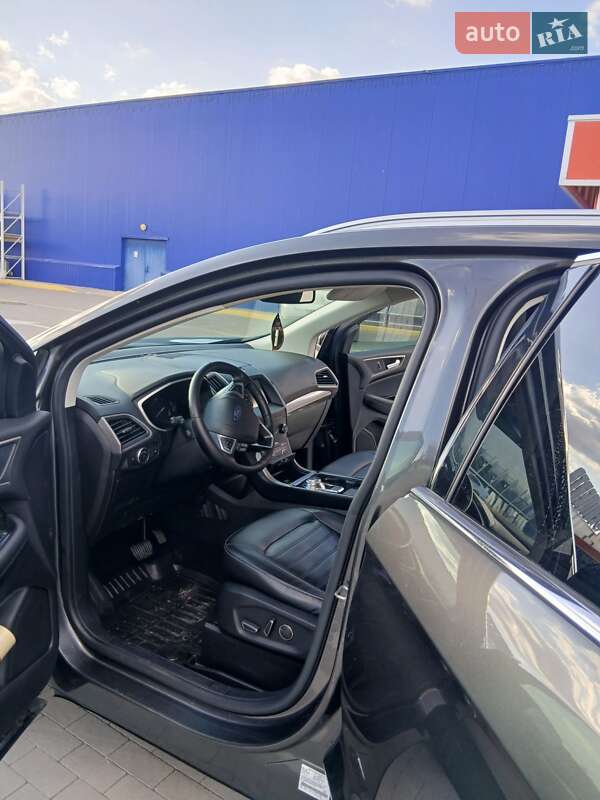 Внедорожник / Кроссовер Ford Edge 2018 в Умани