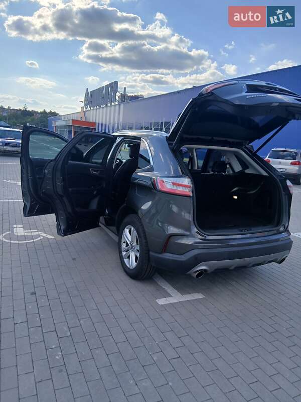 Внедорожник / Кроссовер Ford Edge 2018 в Умани