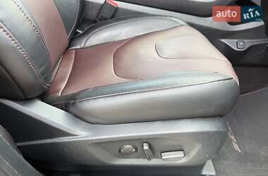 Внедорожник / Кроссовер Ford Edge 2020 в 