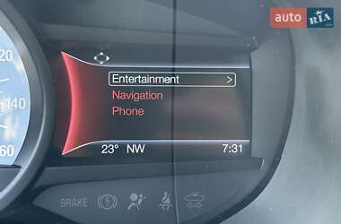 Внедорожник / Кроссовер Ford Edge 2020 в 