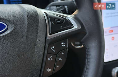 Внедорожник / Кроссовер Ford Edge 2023 в 