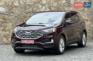 Позашляховик / Кросовер Ford Edge 2022 в 