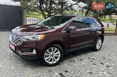 Позашляховик / Кросовер Ford Edge 2022 в 