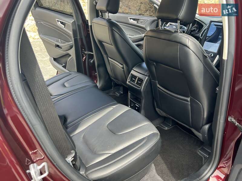 Позашляховик / Кросовер Ford Edge 2022 в Рівному