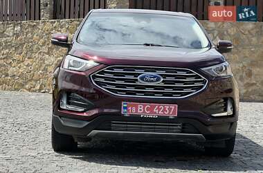 Позашляховик / Кросовер Ford Edge 2022 в 