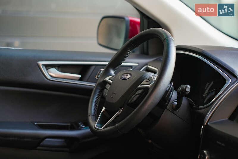 Внедорожник / Кроссовер Ford Edge 2019 в Ивано-Франковске