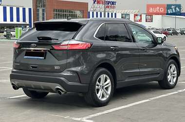 Внедорожник / Кроссовер Ford Edge 2020 в 