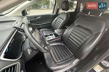 Внедорожник / Кроссовер Ford Edge 2020 в 