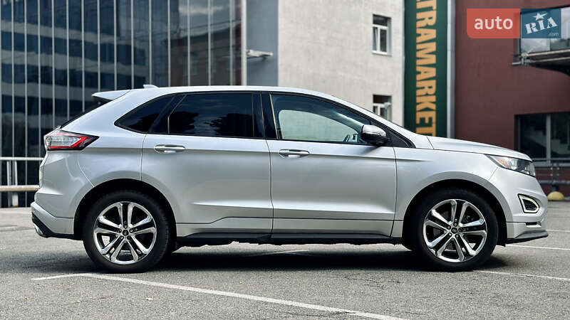 Позашляховик / Кросовер Ford Edge 2015 в Києві
