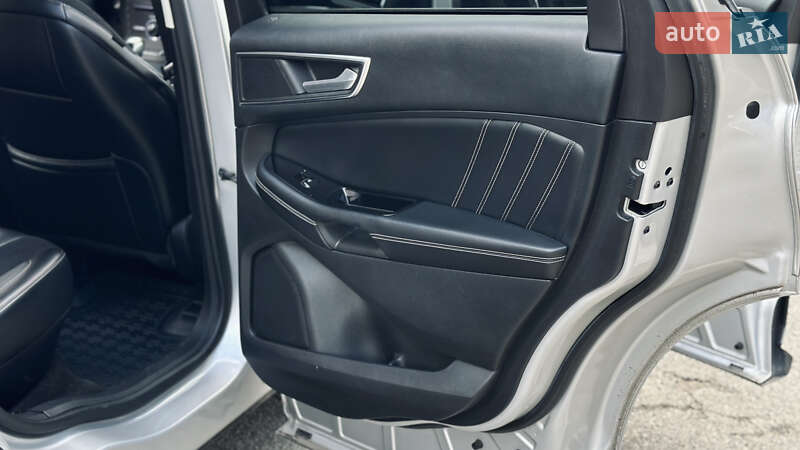 Позашляховик / Кросовер Ford Edge 2015 в Києві