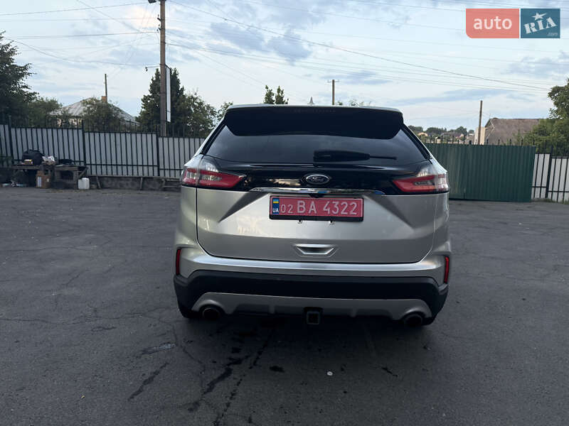 Позашляховик / Кросовер Ford Edge 2019 в Умані