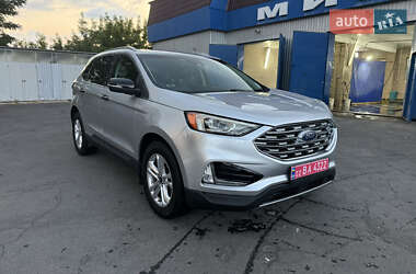Внедорожник / Кроссовер Ford Edge 2019 в 