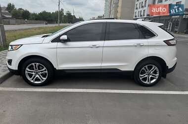 Позашляховик / Кросовер Ford Edge 2018 в 