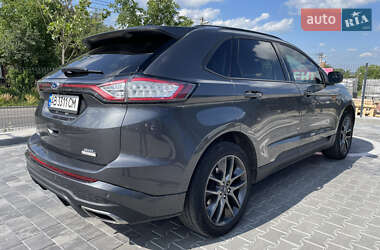 Внедорожник / Кроссовер Ford Edge 2016 в 