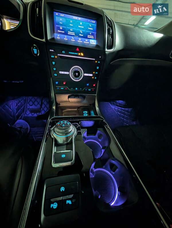 Позашляховик / Кросовер Ford Edge 2018 в Києві
