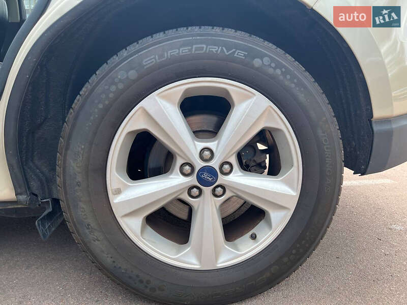 Внедорожник / Кроссовер Ford Edge 2018 в Киеве