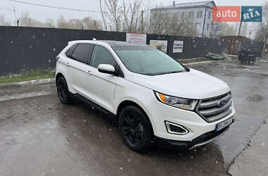 Позашляховик / Кросовер Ford Edge 2015 в 