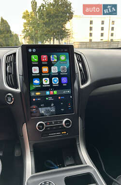 Внедорожник / Кроссовер Ford Edge 2022 в 