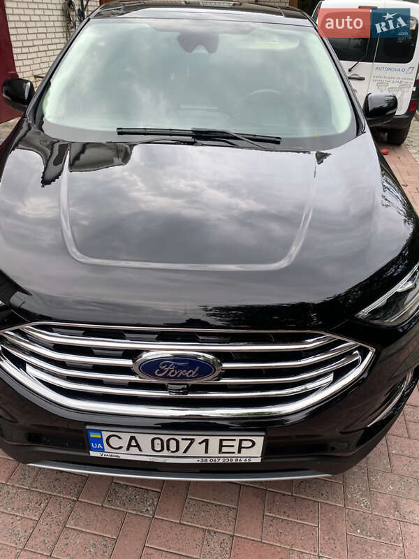 Позашляховик / Кросовер Ford Edge 2021 в Умані