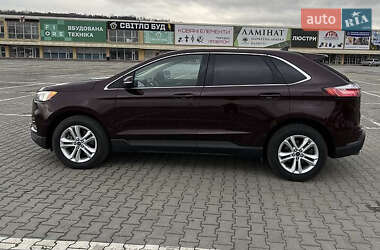 Позашляховик / Кросовер Ford Edge 2019 в 