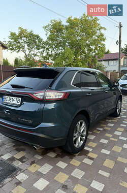 Внедорожник / Кроссовер Ford Edge 2016 в 