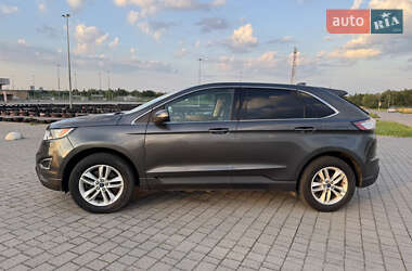 Позашляховик / Кросовер Ford Edge 2015 в 