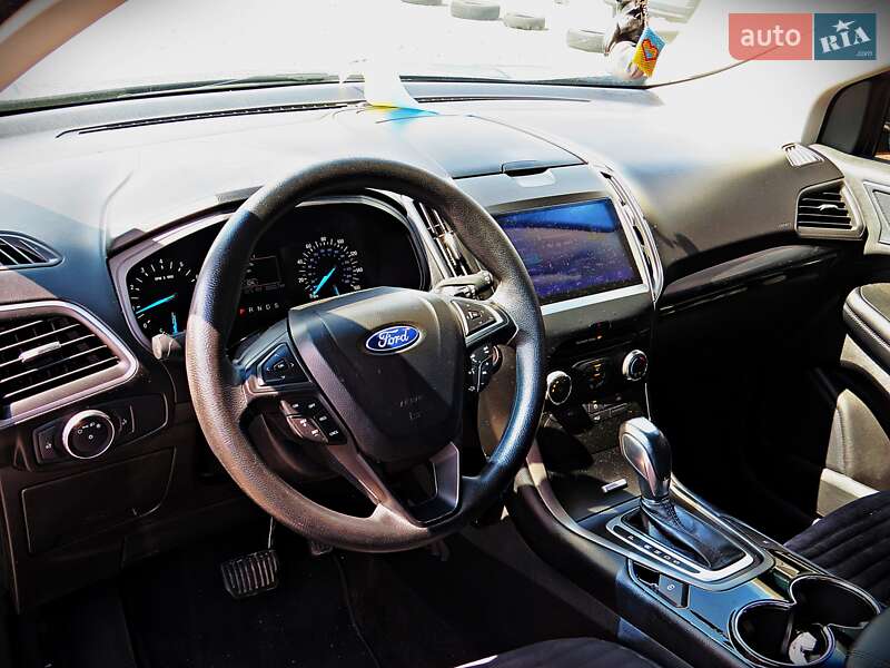 Позашляховик / Кросовер Ford Edge 2018 в Черкасах