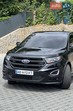 Внедорожник / Кроссовер Ford Edge 2015 в 